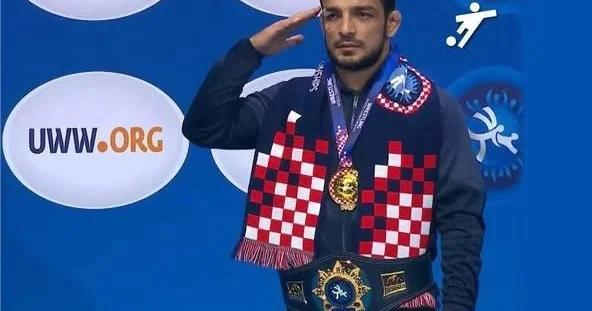 Dünya çempionu Ülvü Qənizadə: Ən rəqabətli çəki güləşdiyim 72 kiloqramdır MÜSAHİBƏ