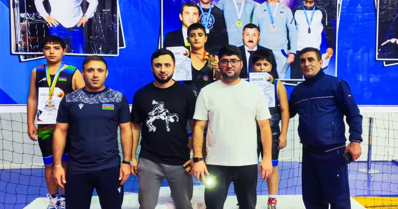 Naxçıvanlı güləşçilər republika turnirində 8 medal qazanıblar