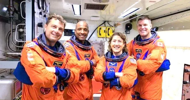 NASA hazırlaşır: 50 ildən sonra Aya insanlı missiya göndərilir