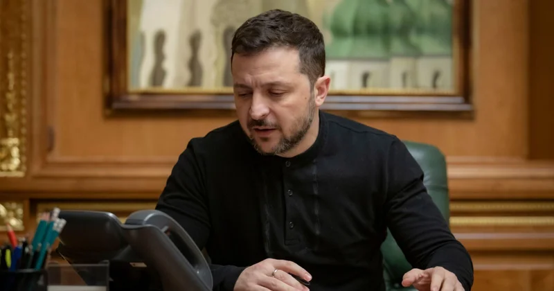 Зеленский посоветовал кремлевским чиновникам искать бомбоубежища