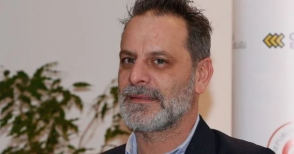 Ozan Güvenin bu aparıcı ilə eşq yaşadığı iddia olundu