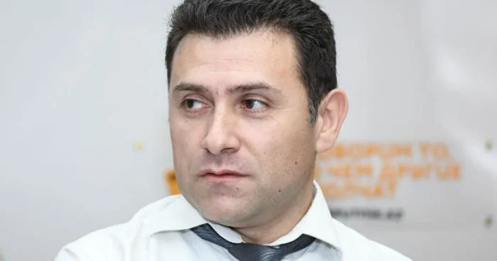 Çoxmərtəbəli binaların tikintisi bu səbəbdən dayanıb Ekspertdən AÇIQLAMA