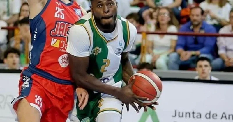 “Sərhədçi”də qanalı basketbolçu