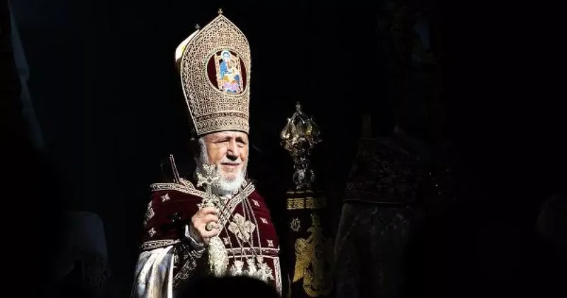 Пашинян готовит альтернативный католикосат?