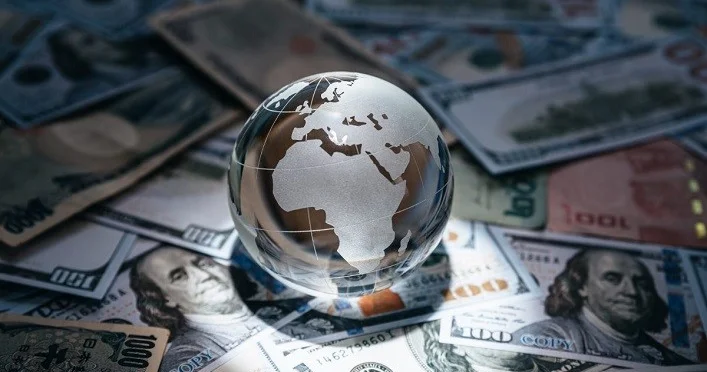 Мировой долг превысил $365 трлн