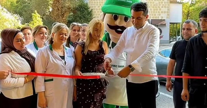 Türkiyənin məşhur qida şəbəkəsi Azərbaycanda genişlənir yeni filial açıldı