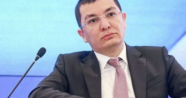 Elnur Əliyev: Dəniz limanımızın 15 milyon ton olan yükaşırma qabiliyyəti 25 milyon tona çatdırılacaq
