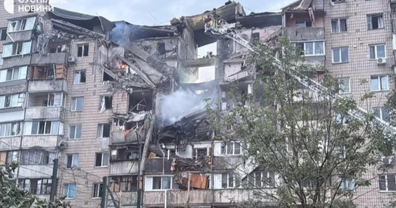 Бомбят Киев: погибли женщина и подросток видео
