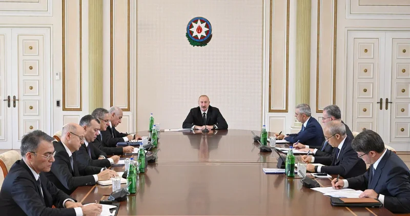 Yeni sənayeləşmə dalğası və qeyri neft sektorunun inkişaf strateqiyası ŞƏRH