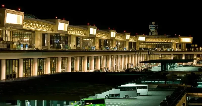 Второй по загруженности аэропорт в Италии получил имя Берлускони