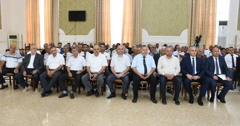 Masallıda tərəvəzçilik və çəltikçilik sahələrində görülmüş işlər və qarşıda duran vəzifələr mövzusunda zona müşavirəsi