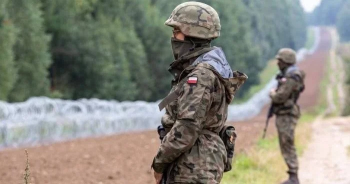 Polşa bəzi sərhəd keçid məntəqələrini boşaldır