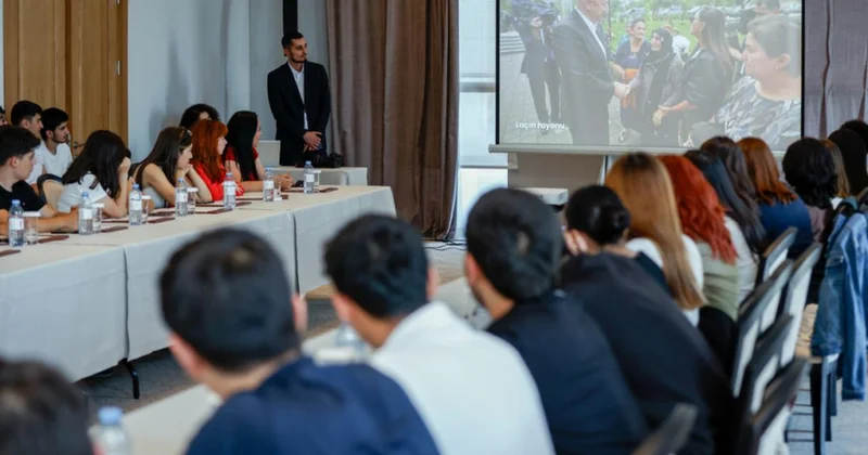 Qarabağ Universitetinin tələbələri ilə Laçında görüş keçirildi FOTO