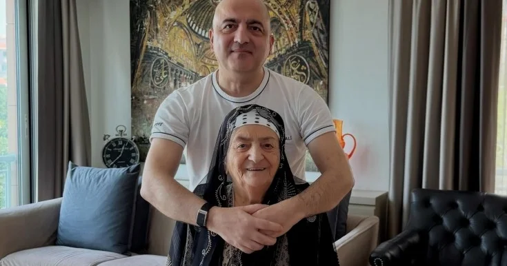 Mübariz Mənsimovun anası xəstəxanaya yerləşdirilib Foto