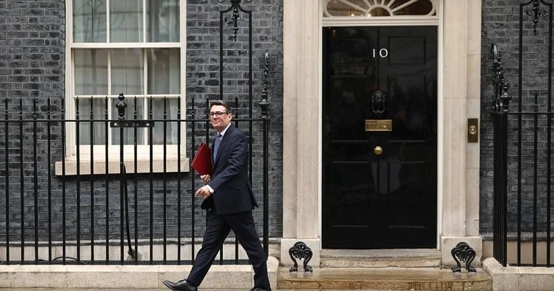 Britaniyanın Baş naziri növbədənkənar seçkilərin keçirilməsini istisna edib