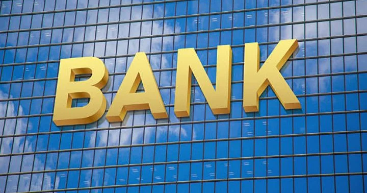 Azərbaycan banklarının aktivləri 62 milyard manatı keçib 8 ayda 950 milyon manata yaxın xalis mənfəət