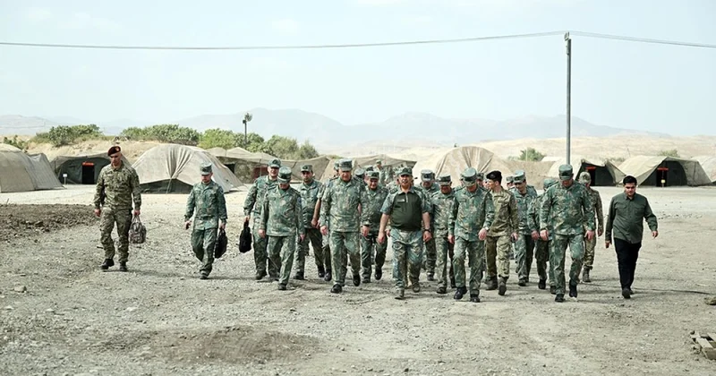 Zakir Həsənov qardaş ölkələrin birgə hərbi təlimini izlədi GÖRÜNTÜ
