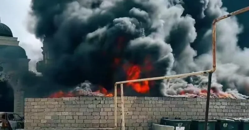 Пожар на складе в Баку локализован ОБНОВЛЕНО ФОТО