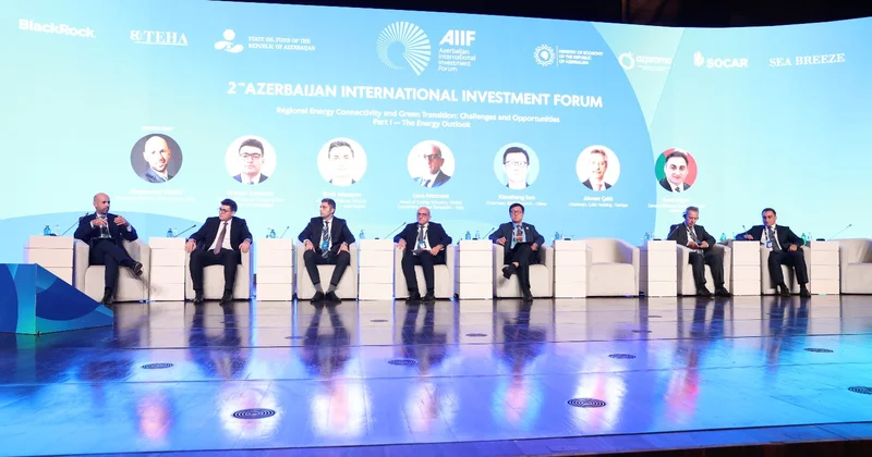 Bərpaolunan enerji layihələrinə investisiyaların cəlbi müzakirə olunub