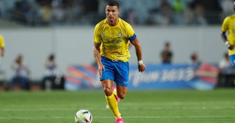 Ronaldu 950 qol vuran ilk futbolçu olub