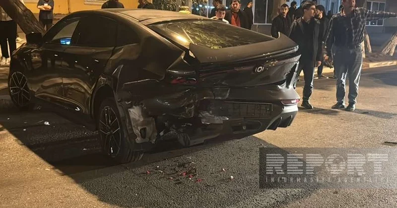 Sumqayıtda iki maşın toqquşdu, 3 nəfər xəsarət aldı