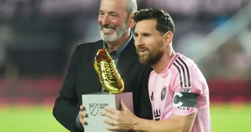 Messi növbəti “Qızıl buts”unu qazanıb