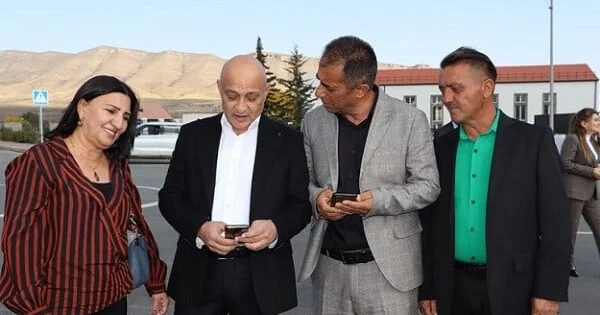 İllər sonra yenidən Xocalıda görüşdülər Foto