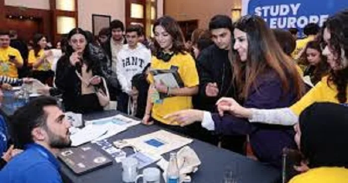 Bakıda “Avropada təhsil” sərgisi açılıb