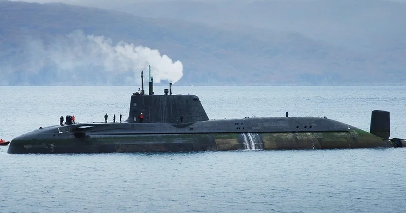Britaniya Şimali Atlantikada Rusiya sualtı qayıqlarının fəallığının artdığını bildirib