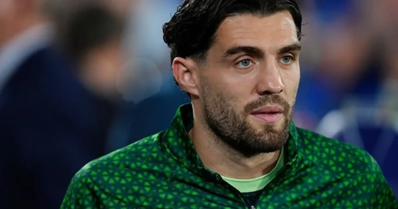 Milan Mançester Siti nin futbolçusu ilə maraqlanır