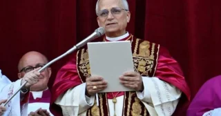 Roma Papası XIV Leo Livanın Baş naziri ilə görüşüb