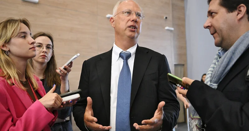 Putin, Tramp, Zelenski diplomatik həll yoluna kifayət qədər yaxındır Dmitriyev