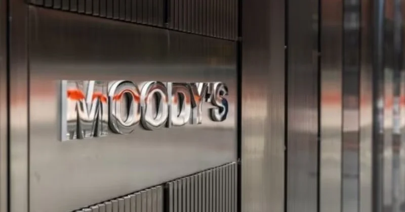 “Moody’s” Fransanın kredit reytinqini mənfi proqnozla saxlayıb