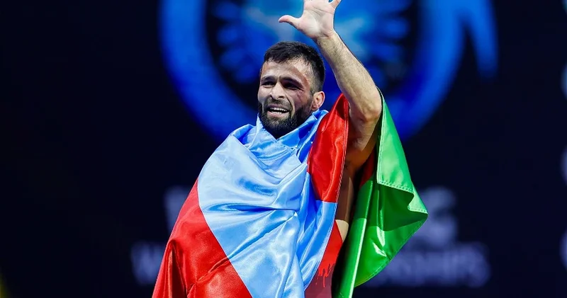 Азизли стал пятикратным чемпионом мира, Сулейманов тоже покорил Астану