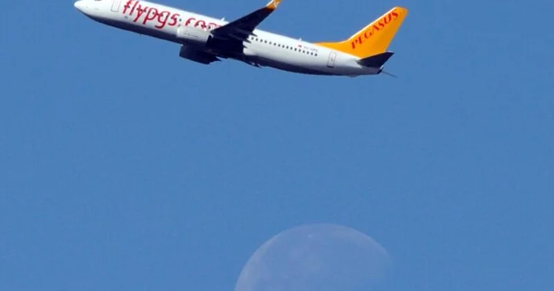 Frankfurtda Pegasus təyyarəsinin uçuşu dayandırılıb