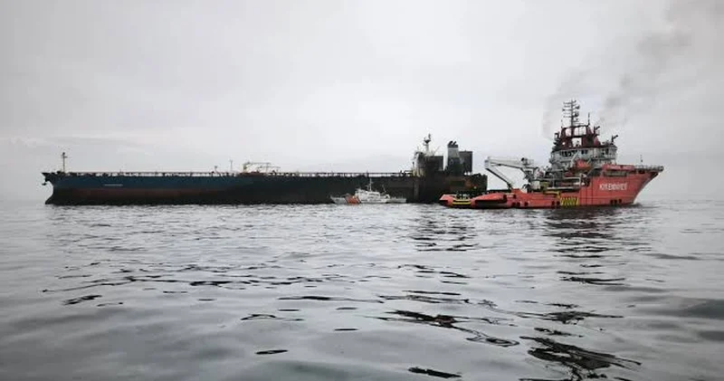Qara dənizdə Ukrayna üçün yük daşıyan gəmiyə zərbə endirildi