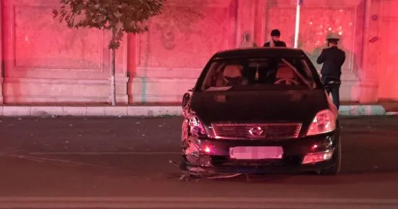 “Nissan“ və “KİA“ toqquşdu Xəsarət alan var