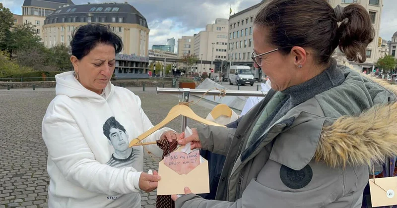 Brüsseldə azərbaycanlı itkin ailələrinin daha bir dinc aksiyası (Foto)