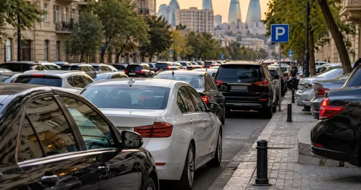 Bakıda maşın saxlamaq evə çatmaqdan çətindir Çıxış yolu nədir?