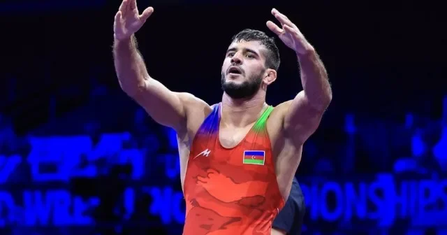 Daha bir güləşçimiz Dünya çempionu oldu