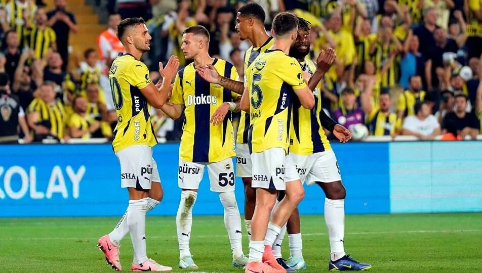 Ulduz futbolçunun Fənərbağçadaki maaşı açıqlandı Milyonlar qazanır FOTO