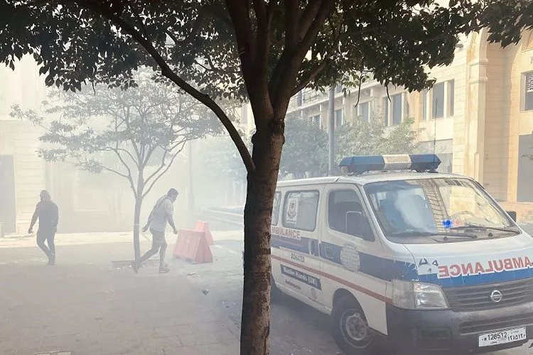 Livanda bombalanma: xeyli ölən var Meyitlərin bəziləri parçalanıb