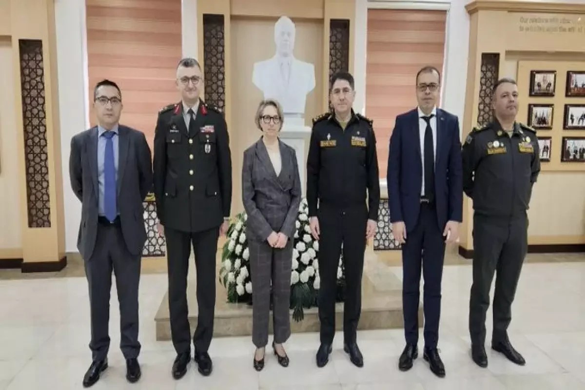 NATO nümayəndələri Bakıya səfərə gəlib