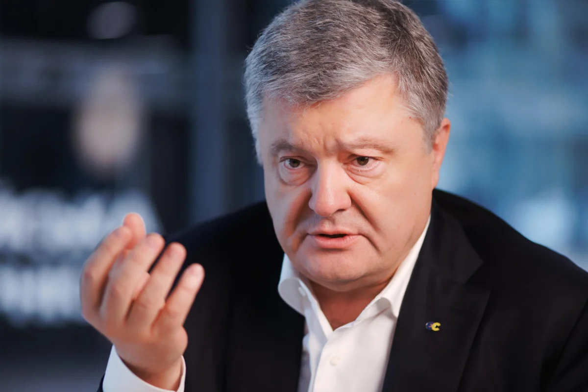 Порошенко рассказал о простом способе закончить войну Haqqin