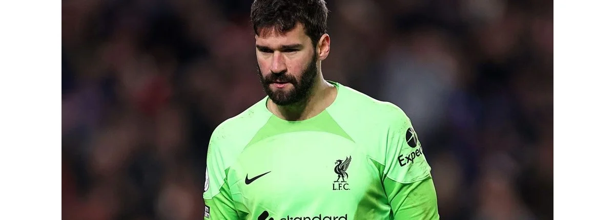 Alisson “Liverpul”u tərk edə bilər “elçilər” var