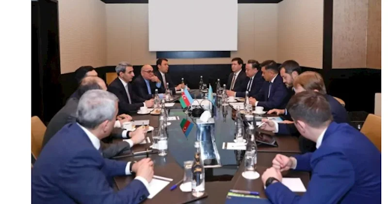 Azərbaycan və Qazaxıstan dəmir yolu sahəsində əməkdaşlığı genişləndirir FOTO