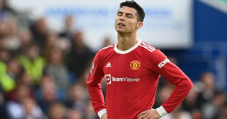 Bioloji yaş , həyat tərzi... Ronaldo 40 yaşında 28 oldu, biz isə 30 yaşda 70 i yaşayırıq