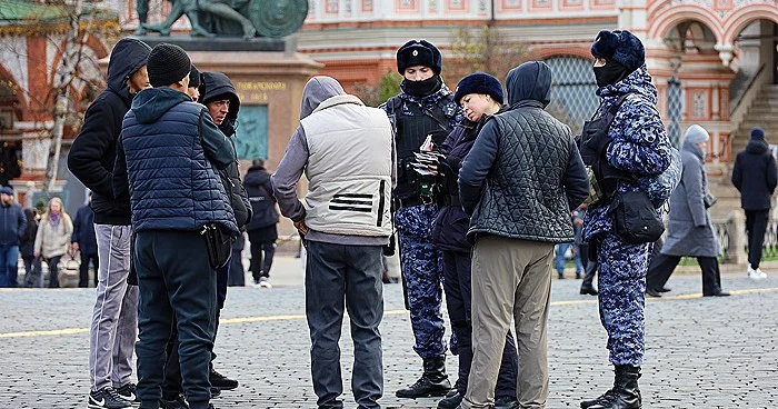 В России в реестр контролируемых лиц внесены данные более 775 тыс. иностранцев