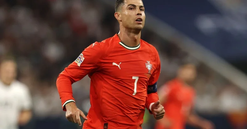 FIFA dan Ronaldonun qırmızı vərəqə cəzası ilə bağlı QƏRAR