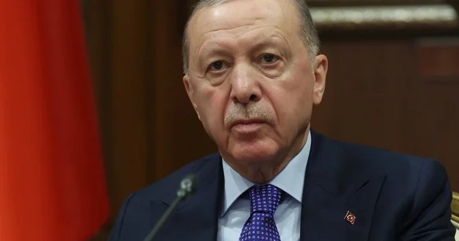 Ərdoğan Rusiya ilə Ukrayna arasında sülh danışıqlarının İstanbulda keçirilməsini təklif edib